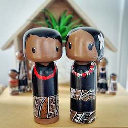 Cultural Resources: Extra large kokeshi style Samoan couple