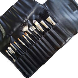 Cosmetic wholesaling: 14 piece Professional Brush Set with Brush Roll