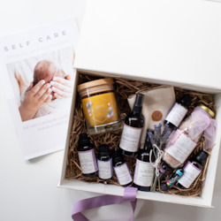 Frontpage: Holistic Birthing Essentials Box