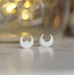 Jewellery manufacturing: Crescent Earrings