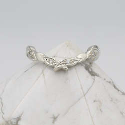 Jewellery manufacturing: Olive Leaf Ring/ 9ct White Gold, Diamond