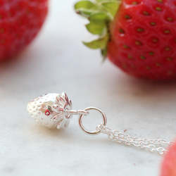 Jewellery manufacturing: Strawberry Necklace