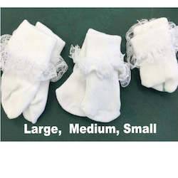 Dolls Clothing: Doll Socks with Lace