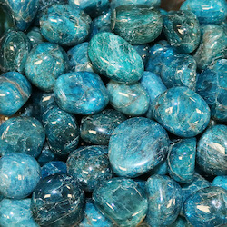 China, glassware and earthenware wholesaling: Blue Apatite Tumble