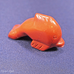 China, glassware and earthenware wholesaling: Red Jasper Dolphin