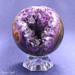 China, glassware and earthenware wholesaling: Amethyst Geode Sphere 70mm