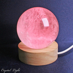 China, glassware and earthenware wholesaling: Quartz Sphere with light stand