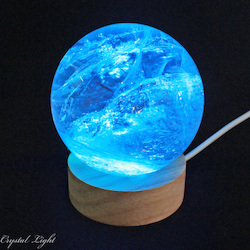 China, glassware and earthenware wholesaling: Quartz Sphere with light stand