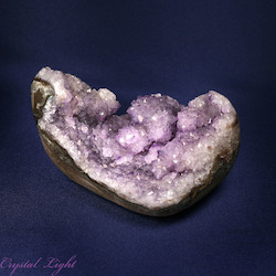China, glassware and earthenware wholesaling: Amethyst Druse