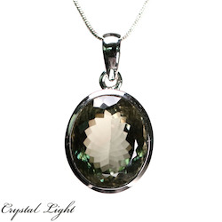 China, glassware and earthenware wholesaling: Green Amethyst Pendant