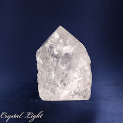 China, glassware and earthenware wholesaling: Clear Quartz Cut Base Point