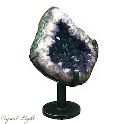 China, glassware and earthenware wholesaling: Amethyst Polished Geode on Stand