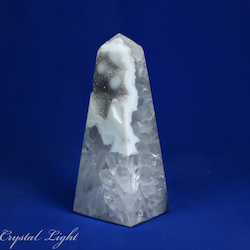 China, glassware and earthenware wholesaling: Agate Druse Obelisk