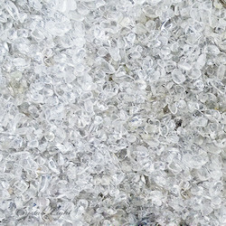 China, glassware and earthenware wholesaling: Clear Quartz Small Chips /250g
