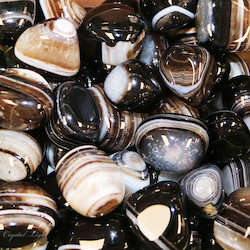 China, glassware and earthenware wholesaling: Black Striped Agate Tumble