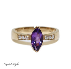 China, glassware and earthenware wholesaling: Amethyst and Diamond Gold Ring