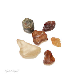 China, glassware and earthenware wholesaling: Sapphire Rough Crystals