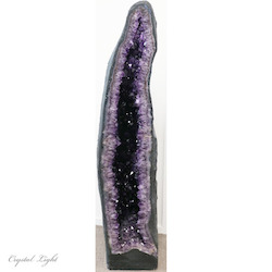 China, glassware and earthenware wholesaling: Large A-Grade Amethyst Geode