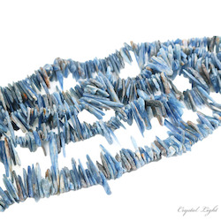China, glassware and earthenware wholesaling: Blue Kyanite Rough Beads