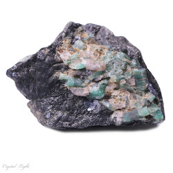 China, glassware and earthenware wholesaling: Emerald Rough Piece