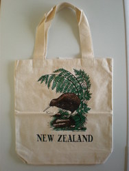 Carry Bag with New Zealand Brown Kiwi
