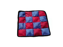 Internet only: Squeaker Mat Deluxe Red/Blue Med