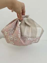 Linen Azuma Bag with lining Floral Pattern in Dusty Pink & Check