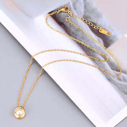 Internet only: Minimalist Pearl Clavicle Chain Necklace