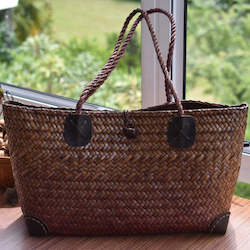 Kitchenware: Handwoven Krajood Bag dark brown | Yompai