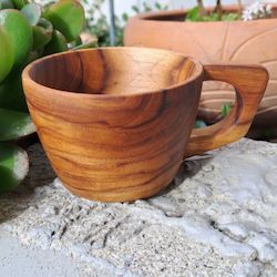 Kitchenware: Wooden Cup | yompai