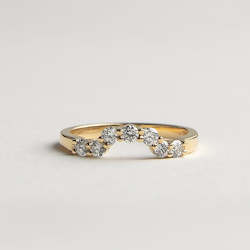 Gold smithing: Curved Diamond Ring