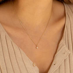 Gold smithing: Oval Diamond Pendant Necklace